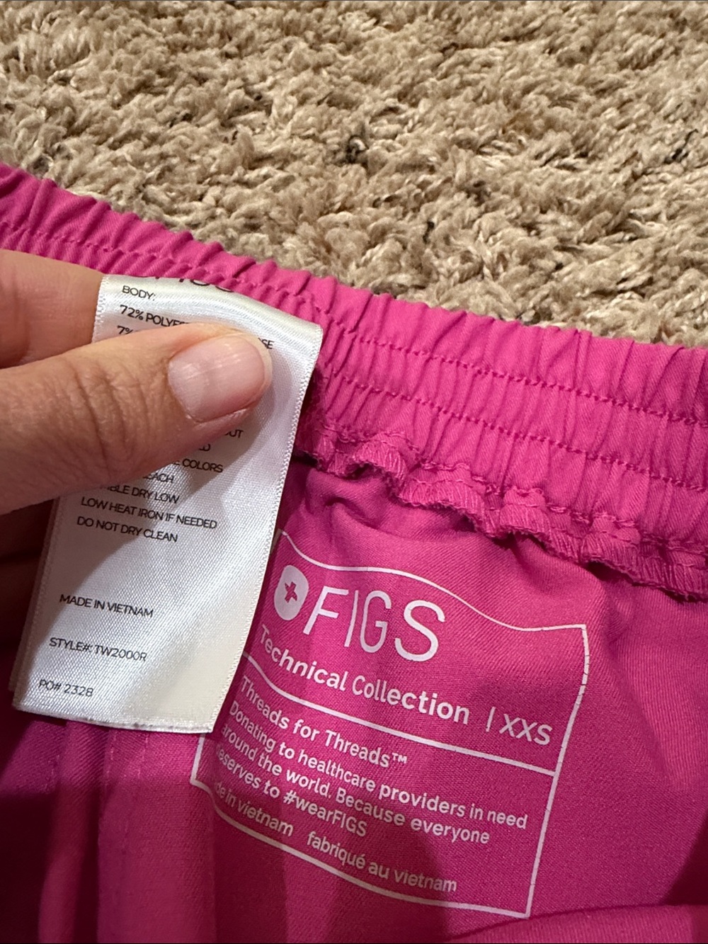 Figs Set- ELECTRIC ORCHID- XS Catarina Top/XXS Yola Bottoms - Picture 7 of 8